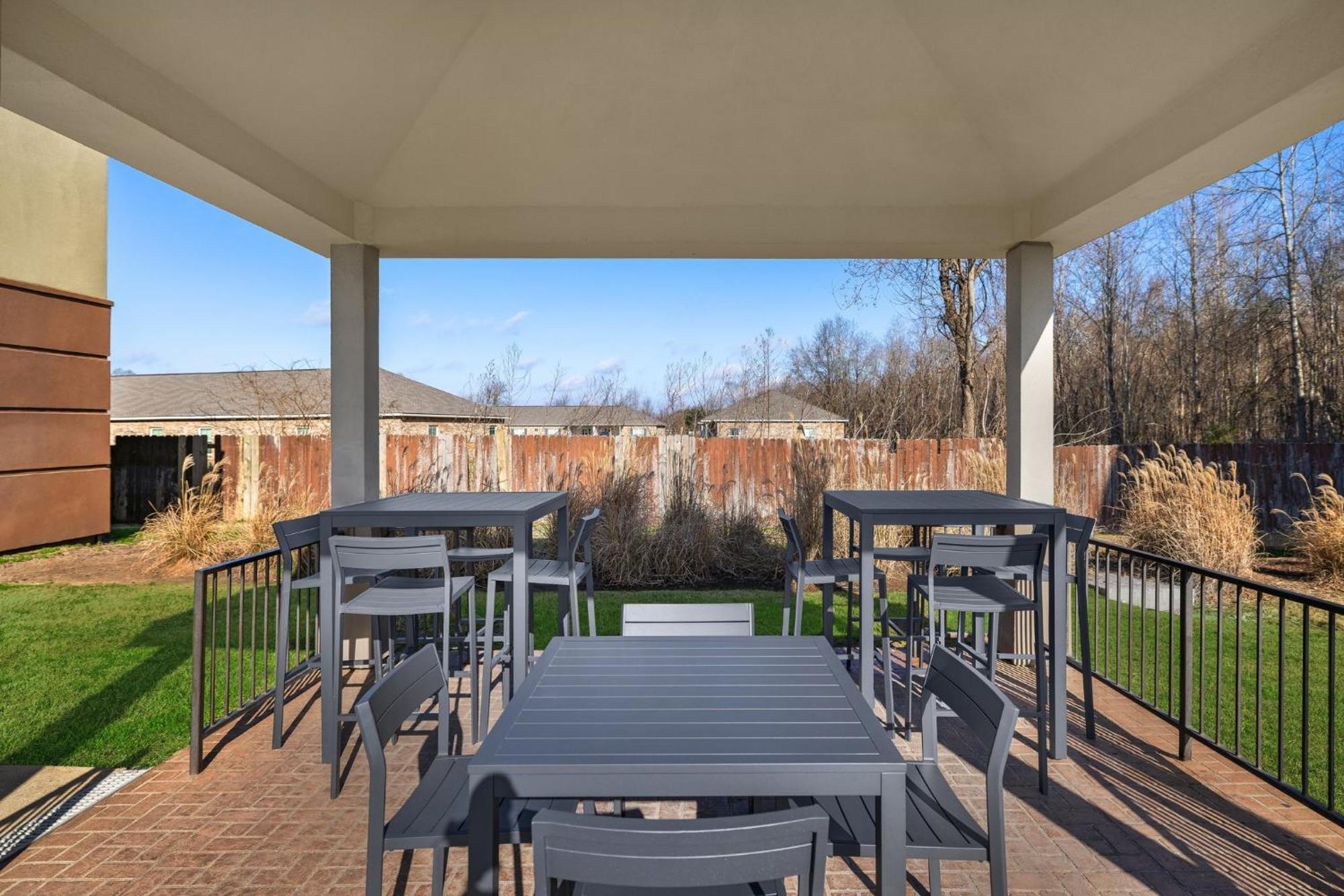 Candlewood Suites Alexandria By Ihg Exterior foto