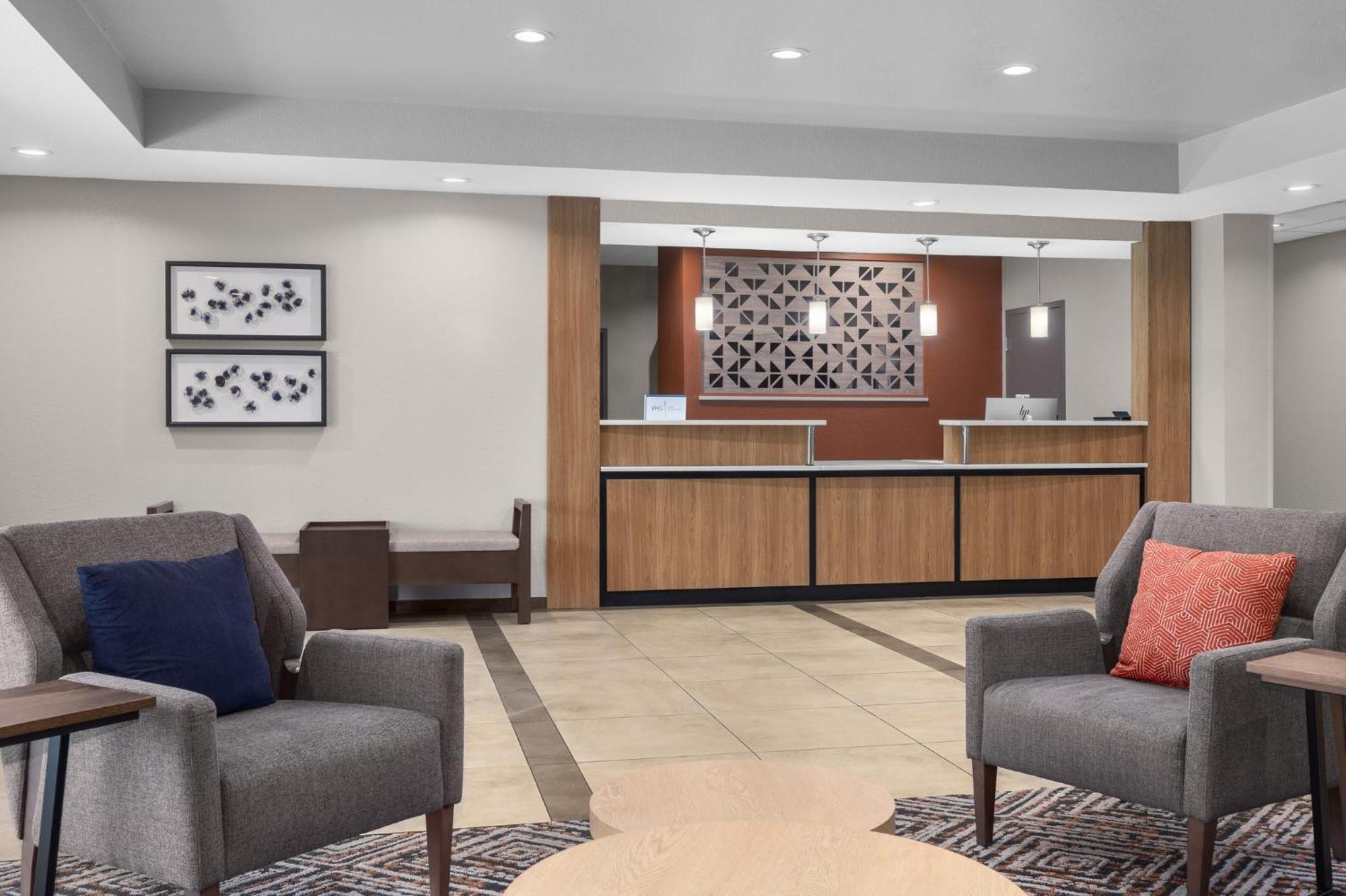 Candlewood Suites Alexandria By Ihg Exterior foto