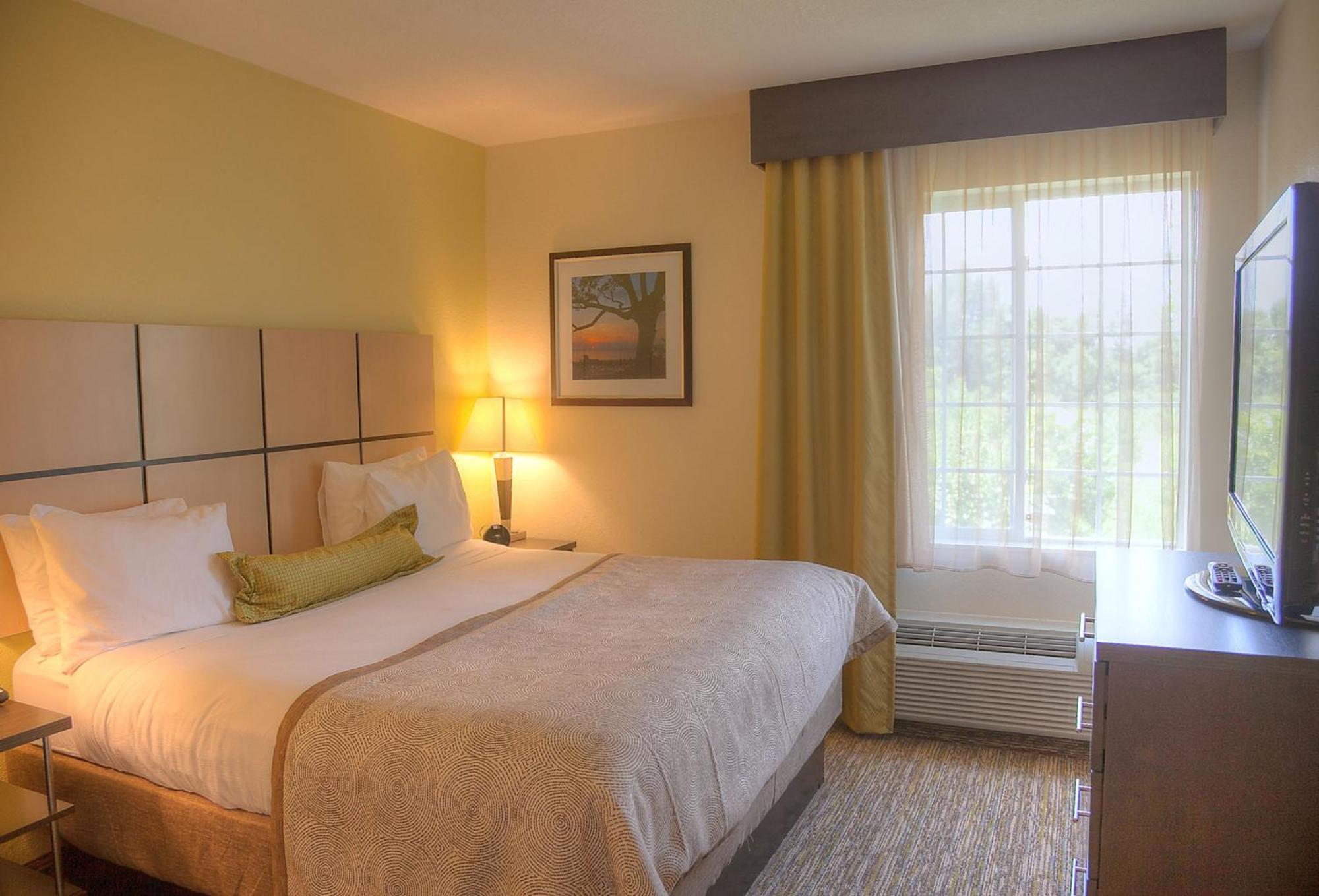 Candlewood Suites Alexandria By Ihg Exterior foto